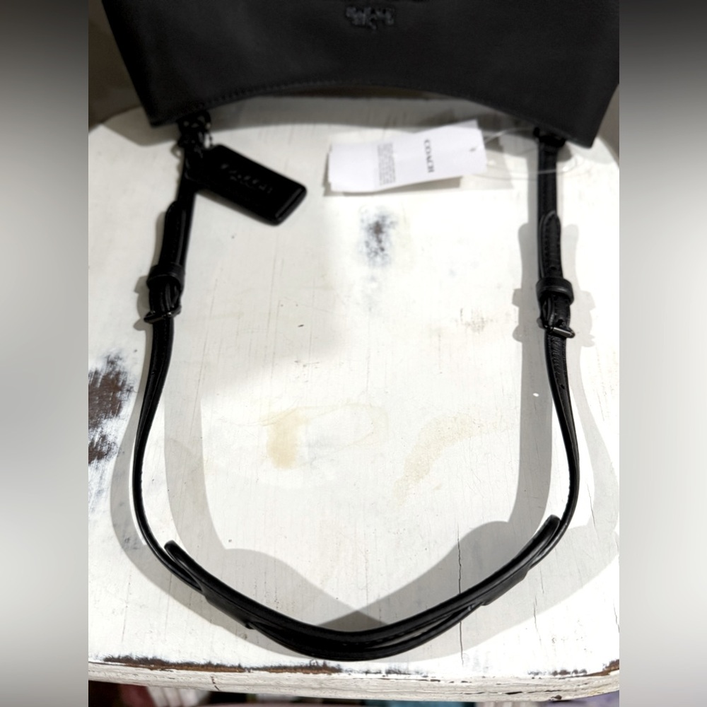 Authentic Coach Black Smooth Leather Penelope shoulder bag, purse, tote! New! - Picture 4 of 10